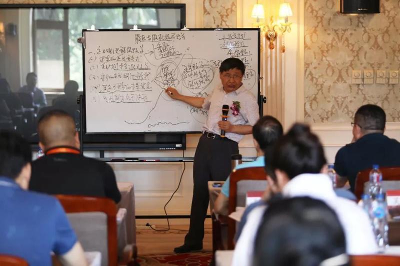 傳承與未來——學位班八月課程精彩回顧